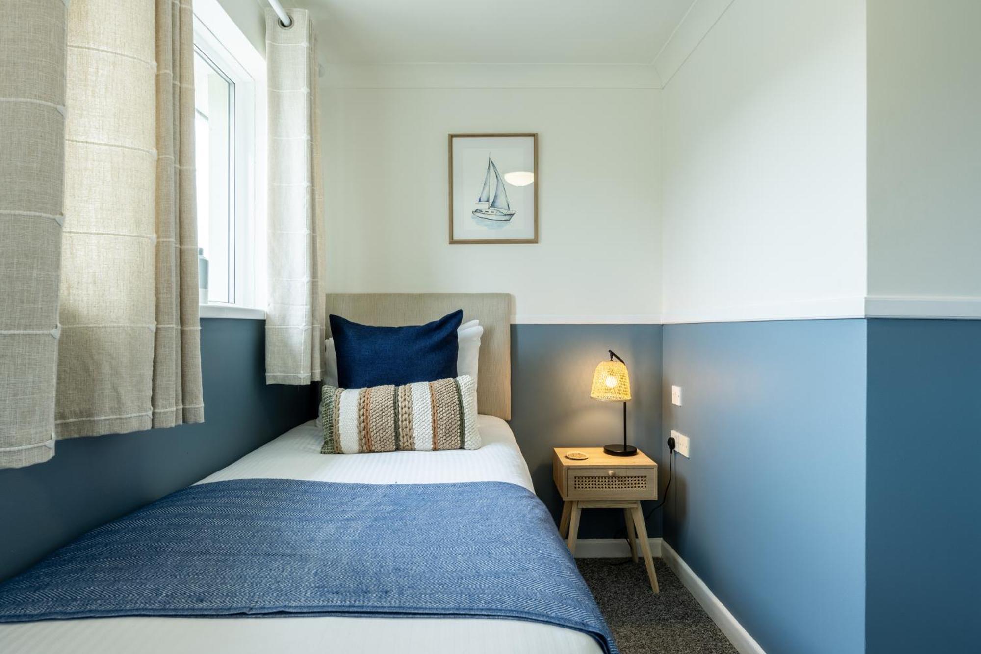 Inn For All Seasons Redruth Ruang foto
