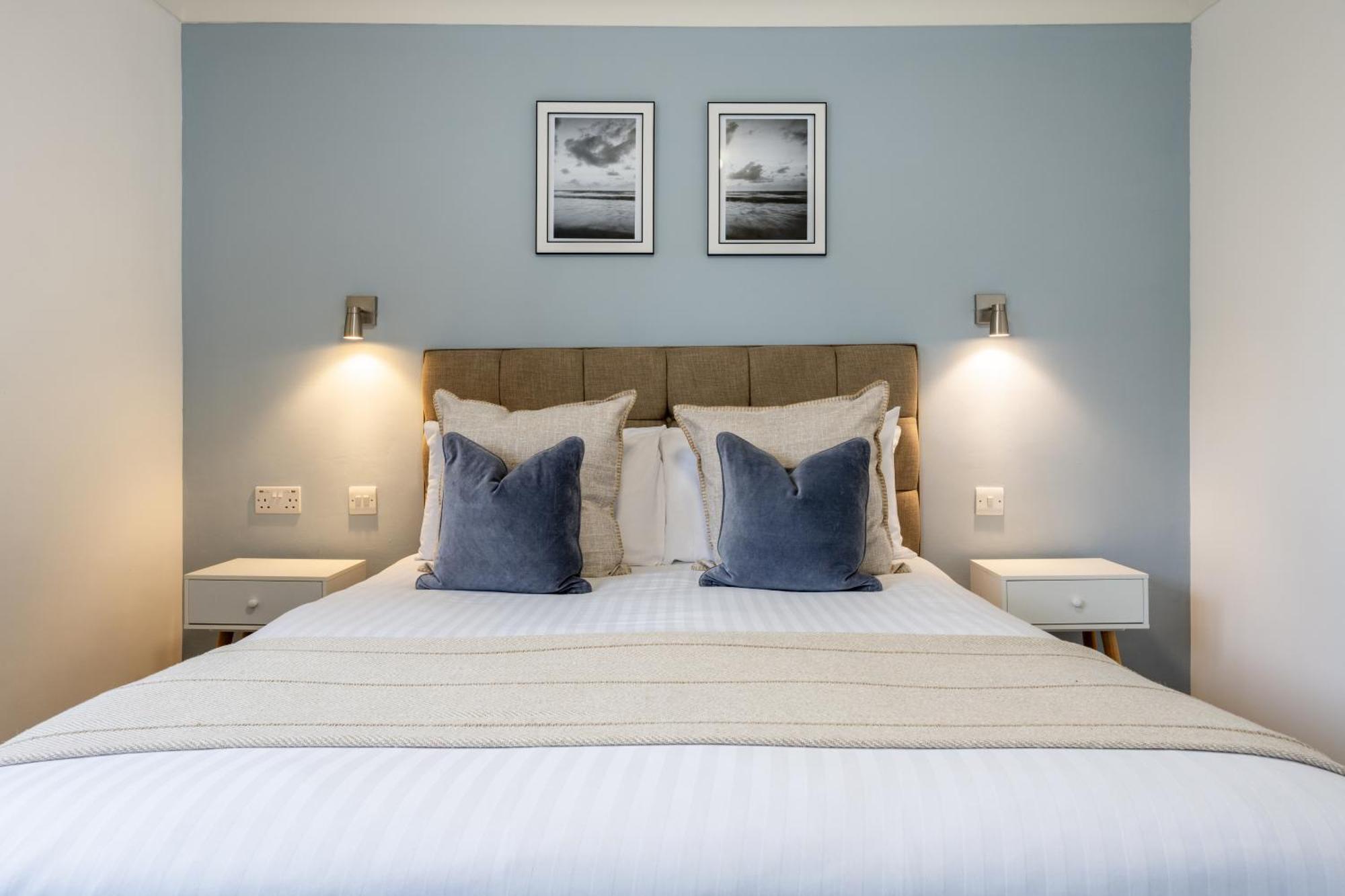 Inn For All Seasons Redruth Ruang foto