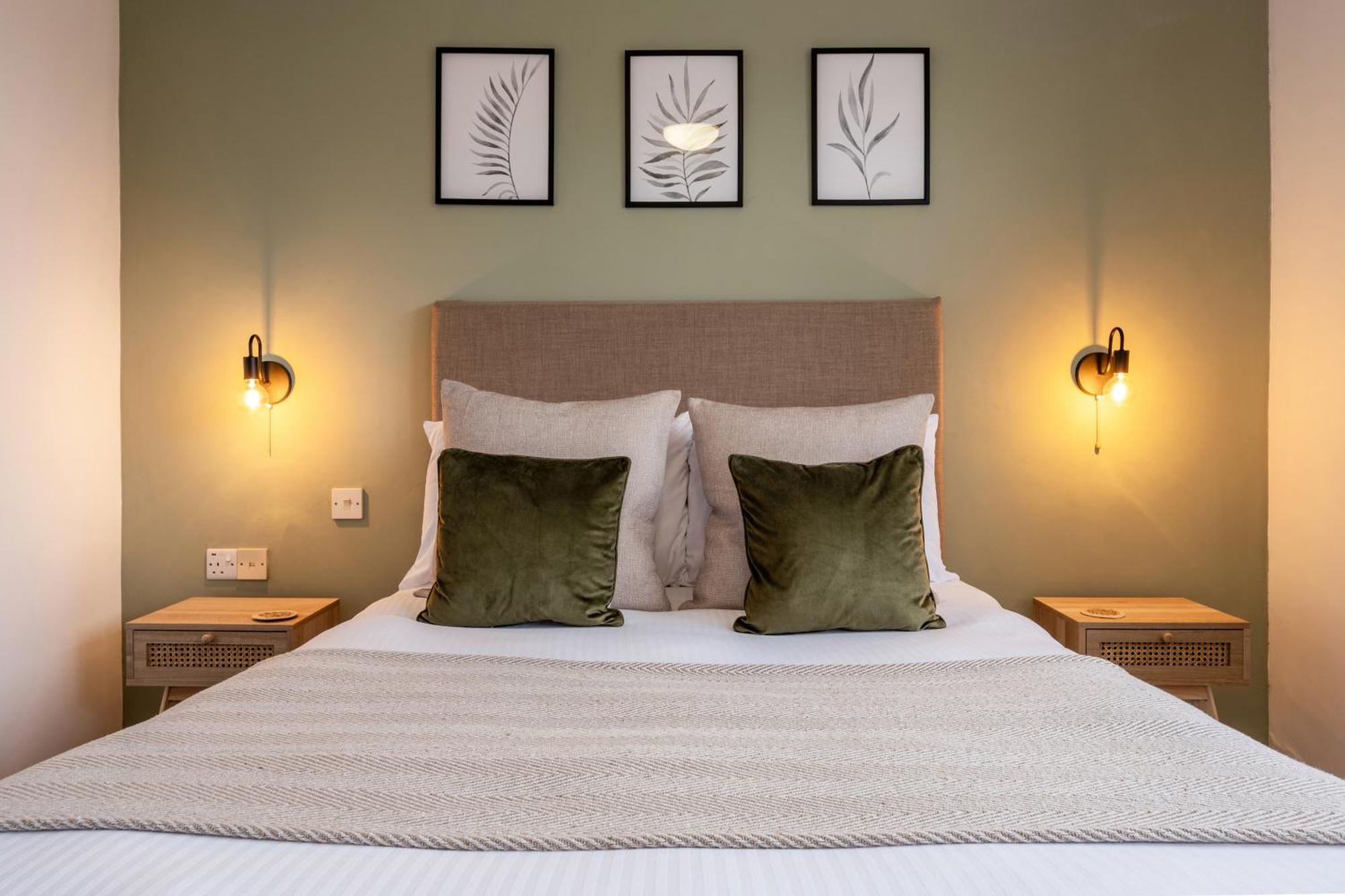 Inn For All Seasons Redruth Ruang foto